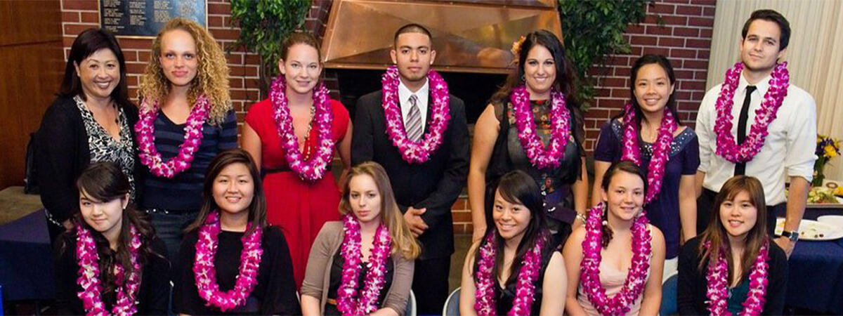 Hope scholars gathered together at a Dinner event at UC Berkeley